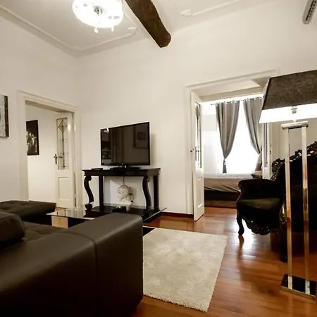 Banchi - Classic Between Navona And Campo Dei Fiori Appartement
